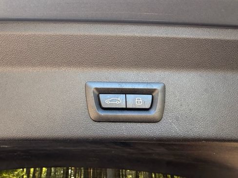 Used 2024 BMW X3 sDrive30i w/ Convenience Package RWD image 18