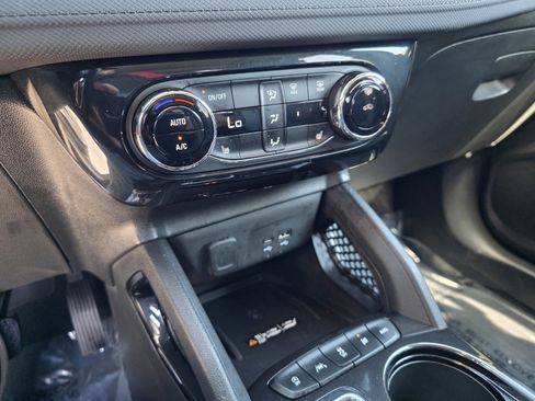 Used 2024 Chevrolet TrailBlazer LT w/ Convenience Package image 27