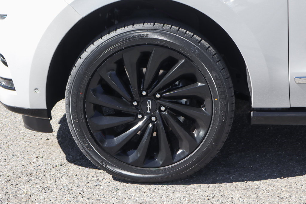 Used 2021 Lincoln Navigator Reserve AWD/4WD image 49