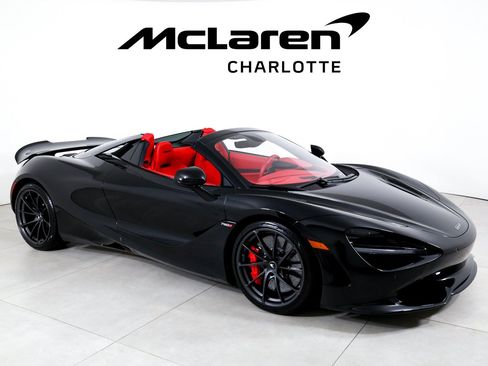 New 2026 McLaren 750S Spider RWD image 2