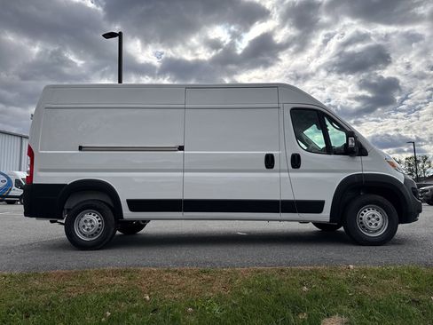 New 2026 RAM ProMaster 2500 w/ Advanced Safety Group image 15