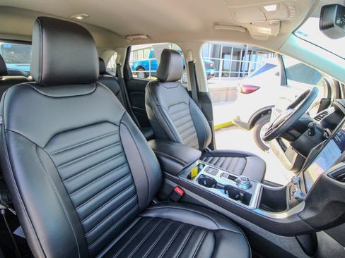 Used 2024 Ford Edge SEL w/ Convenience Package AWD/4WD image 17