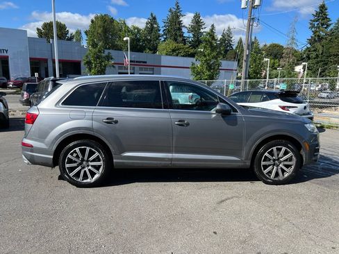 Used 2017 Audi Q7 3.0T Premium Plus AWD/4WD image 3