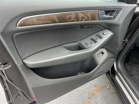 Used 2015 Audi Q5 2.0T Premium Plus w/ Technology Package AWD/4WD image 8