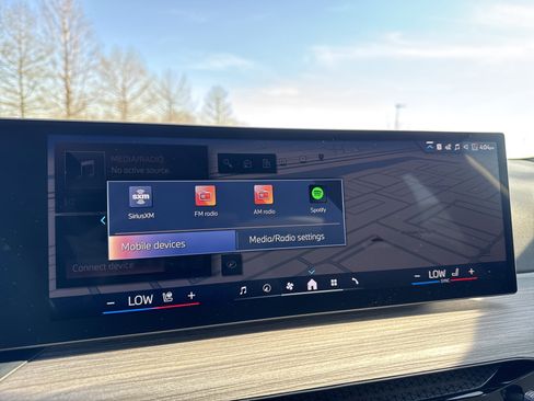 New 2026 BMW 330i Sedan w/ Premium Package image 16