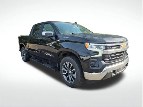 Used 2023 Chevrolet Silverado 1500 LT image 2