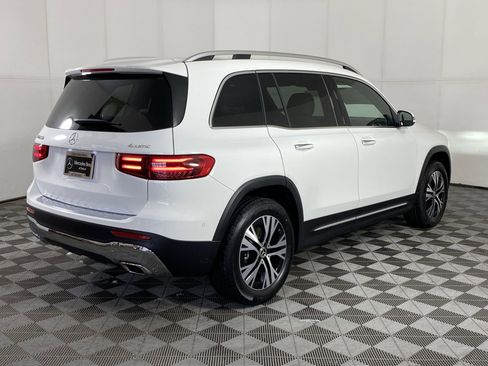 Certified 2025 Mercedes-Benz GLB 250 4MATIC image 8