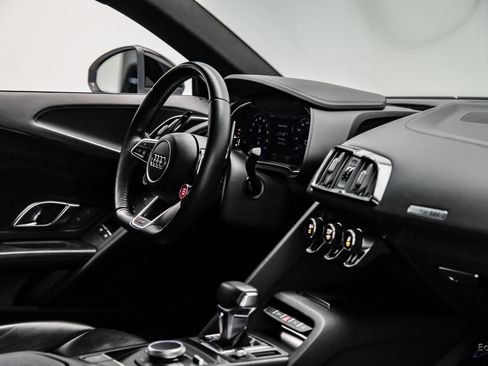 Used 2018 Audi R8 V10 image 58