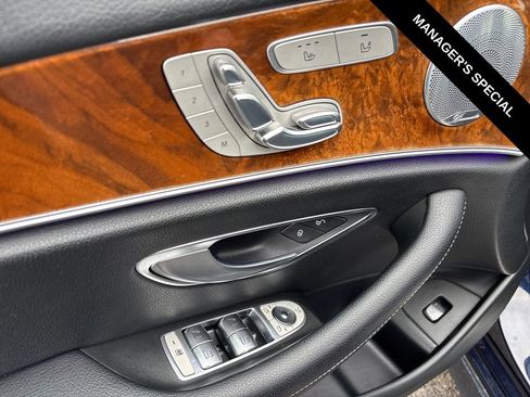 Used 2018 Mercedes-Benz E 300 4MATIC image 15