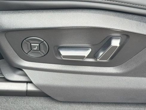New 2026 Audi Q8 Prestige AWD/4WD image 24