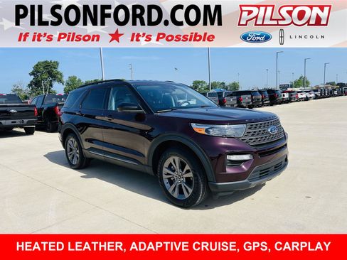 Used 2023 Ford Explorer XLT w/ Equipment Group 202A AWD/4WD image 1