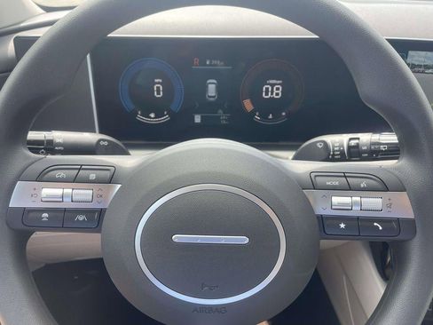 New 2026 Hyundai Tucson SEL FWD image 36