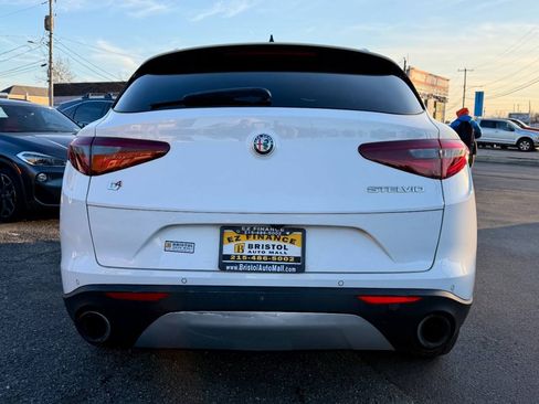 Used 2020 Alfa Romeo Stelvio AWD w/ Cold Weather Package image 6