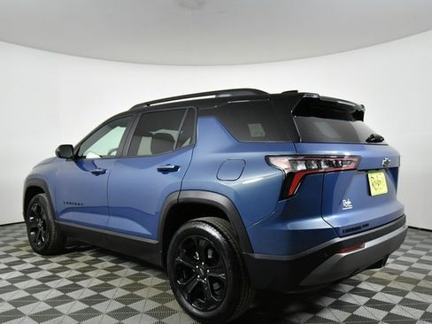 Used 2025 Chevrolet Equinox LT w/ Midnight Edition image 14