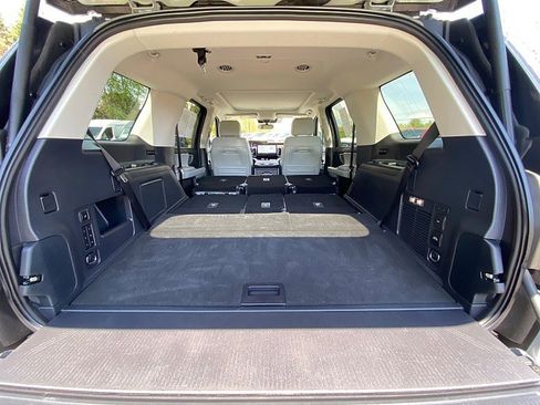 Certified 2025 Ford Expedition Platinum AWD/4WD image 45