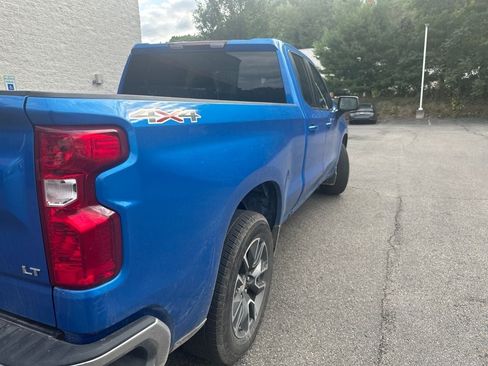 Used 2025 Chevrolet Silverado 1500 LT AWD/4WD image 6