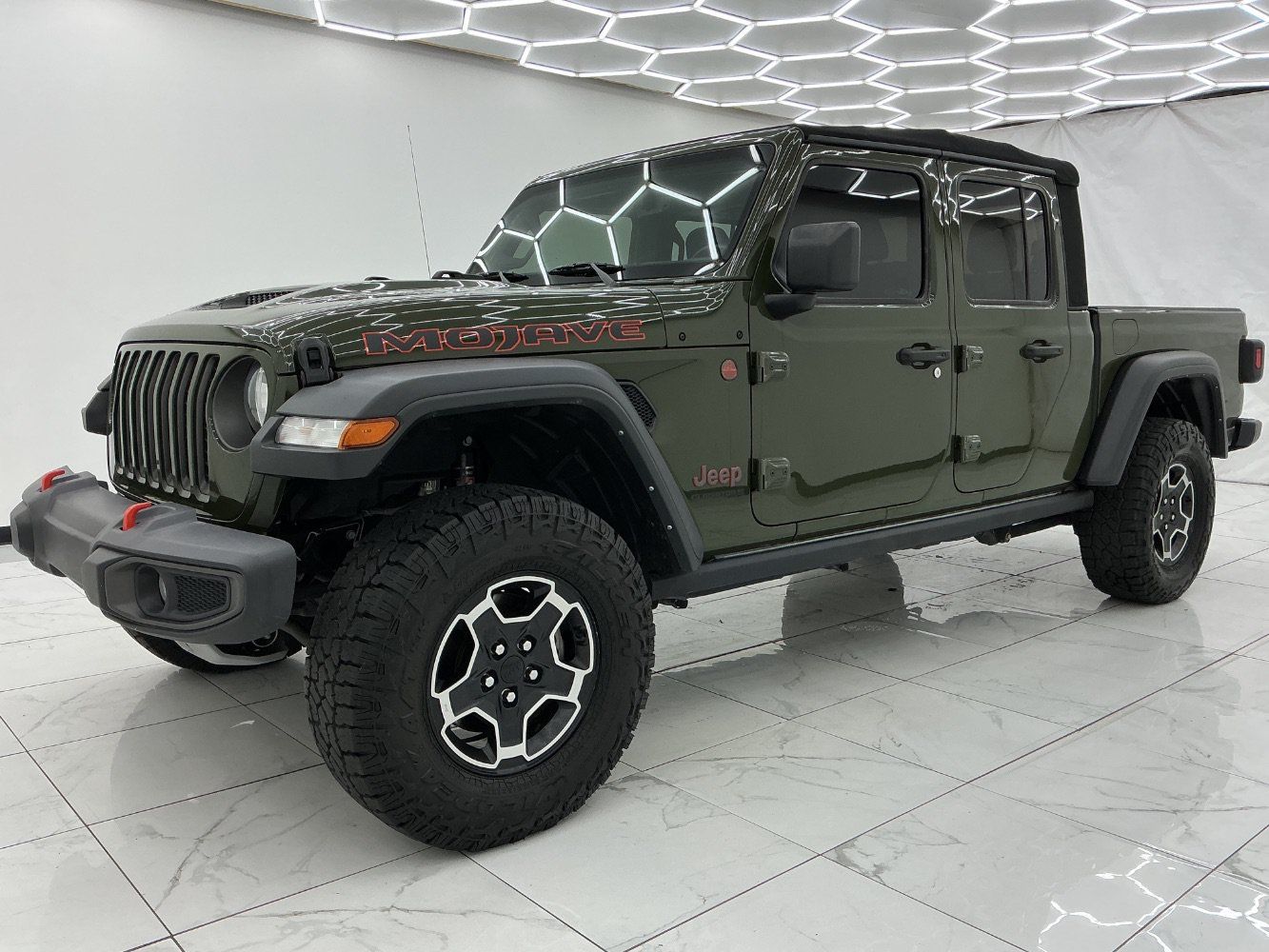 Used 2023 Jeep Gladiator Mojave w/ Trailer Tow Package AWD/4WD image 6