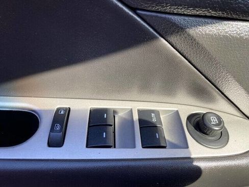 Used 2010 Ford Fusion SEL image 22