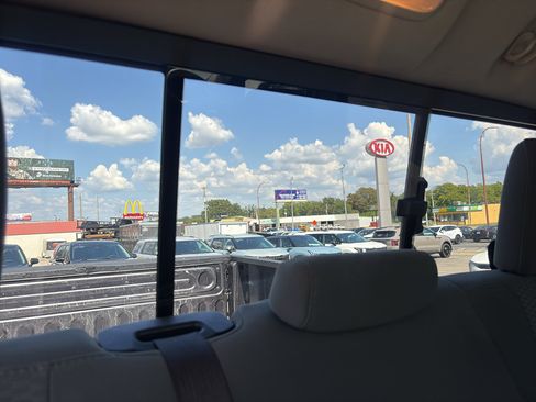 Used 2019 RAM 1500 Classic SLT RWD image 30