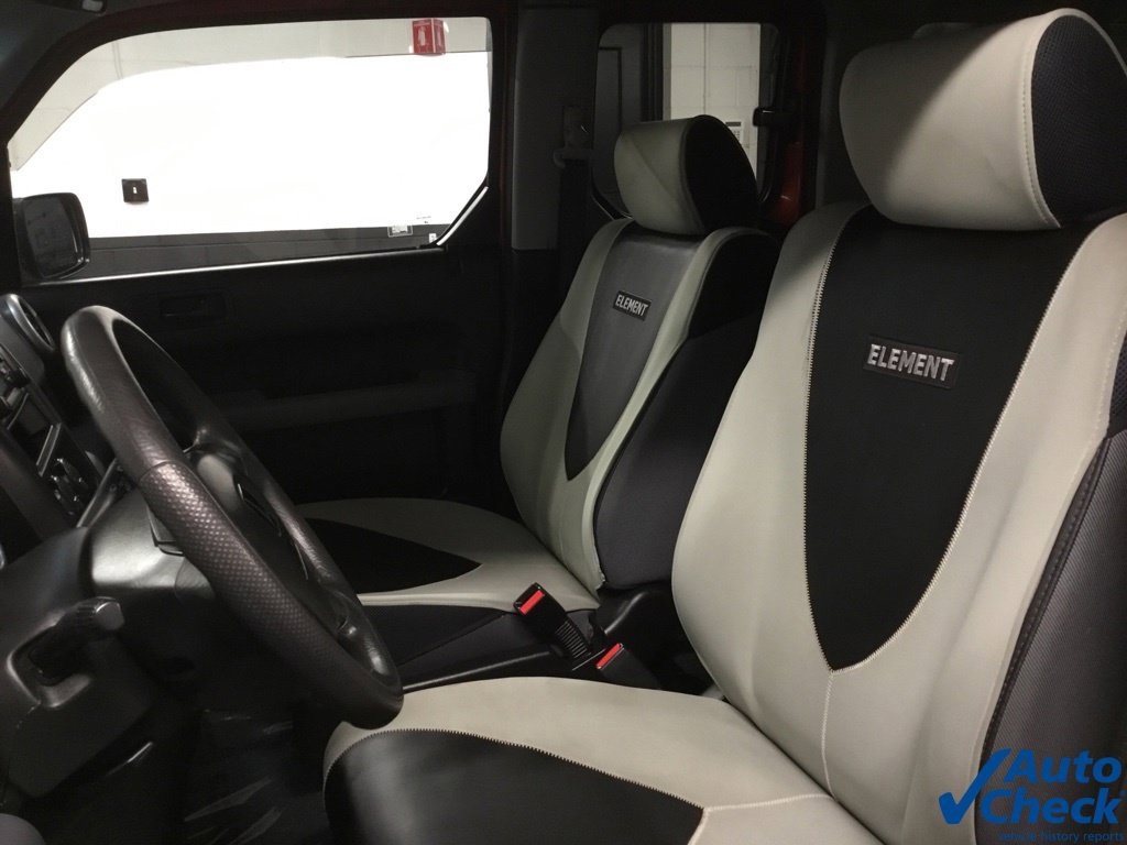 Used 2005 Honda Element LX image 22
