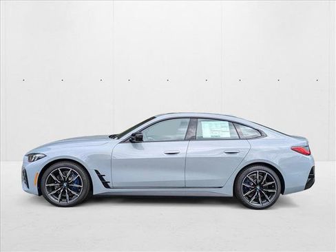 Used 2025 BMW i4 xDrive40i w/ M Sport Package image 9
