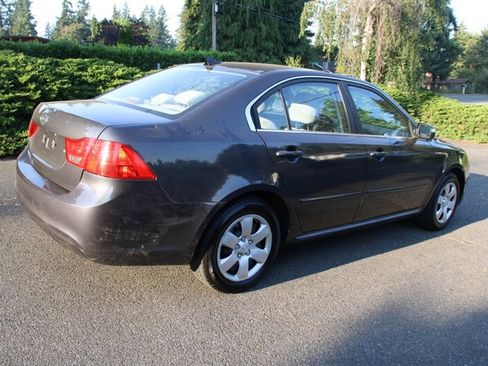 Used 2010 Kia Optima LX FWD image 3