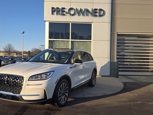 Certified 2023 Lincoln Corsair Reserve w/ Equipment Group 201A image 1