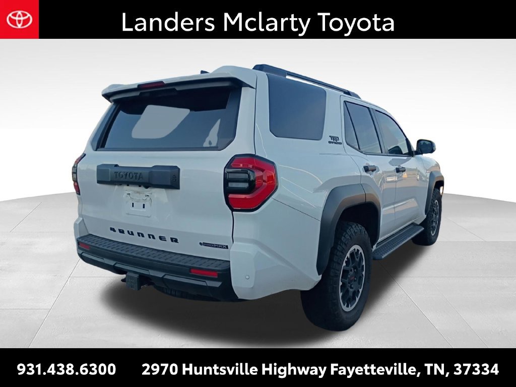 Used 2025 Toyota 4Runner TRD Off-Road Premium AWD/4WD image 2