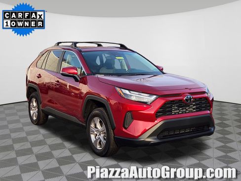 Used 2025 Toyota RAV4 XLE image 1