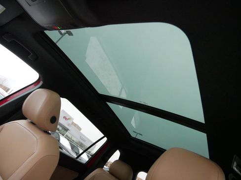 Certified 2024 Volkswagen Tiguan SE R-Line image 32