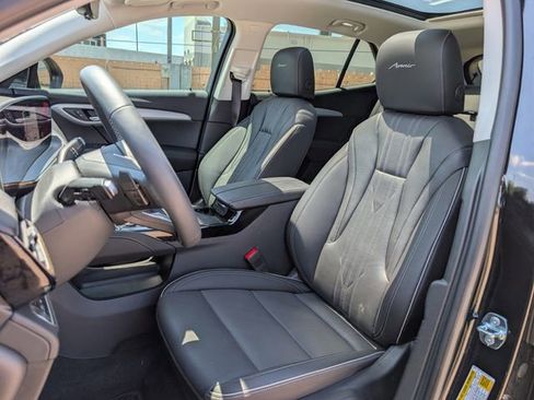 Used 2025 Buick Envision Avenir AWD/4WD image 26