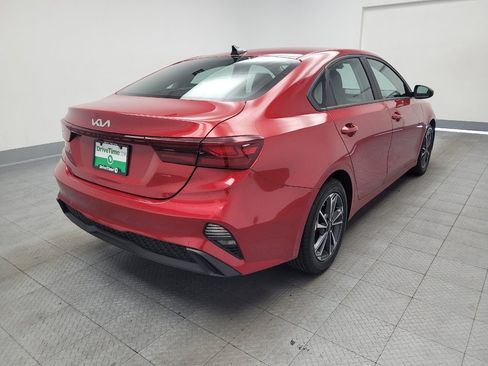 Used 2024 Kia Forte LXS FWD image 9