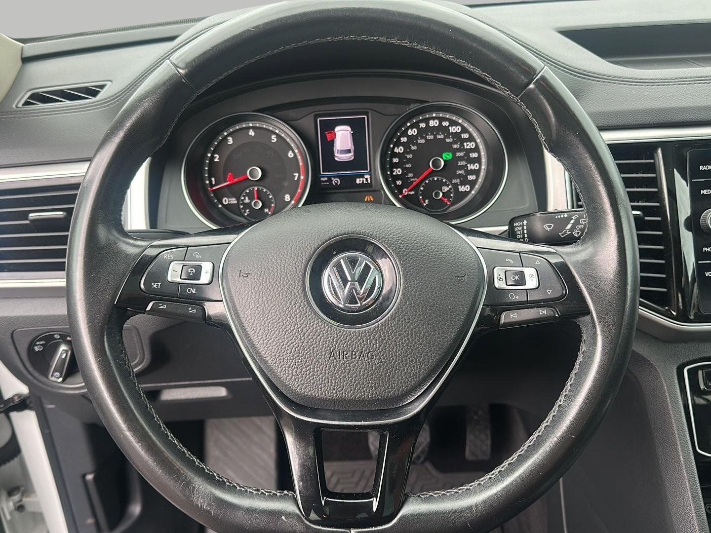 Used 2018 Volkswagen Atlas SEL AWD/4WD image 12