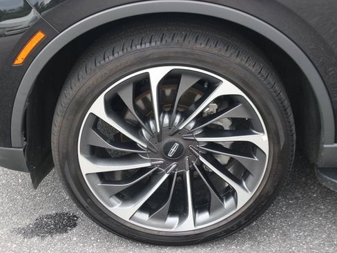 Used 2025 Lincoln Aviator Reserve w/ Equipment Group 201A AWD/4WD image 40
