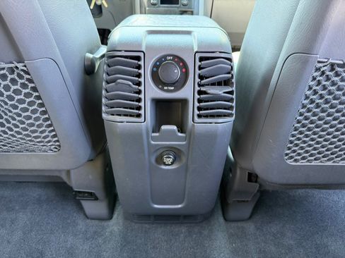 Used 2004 Honda Pilot EX image 36