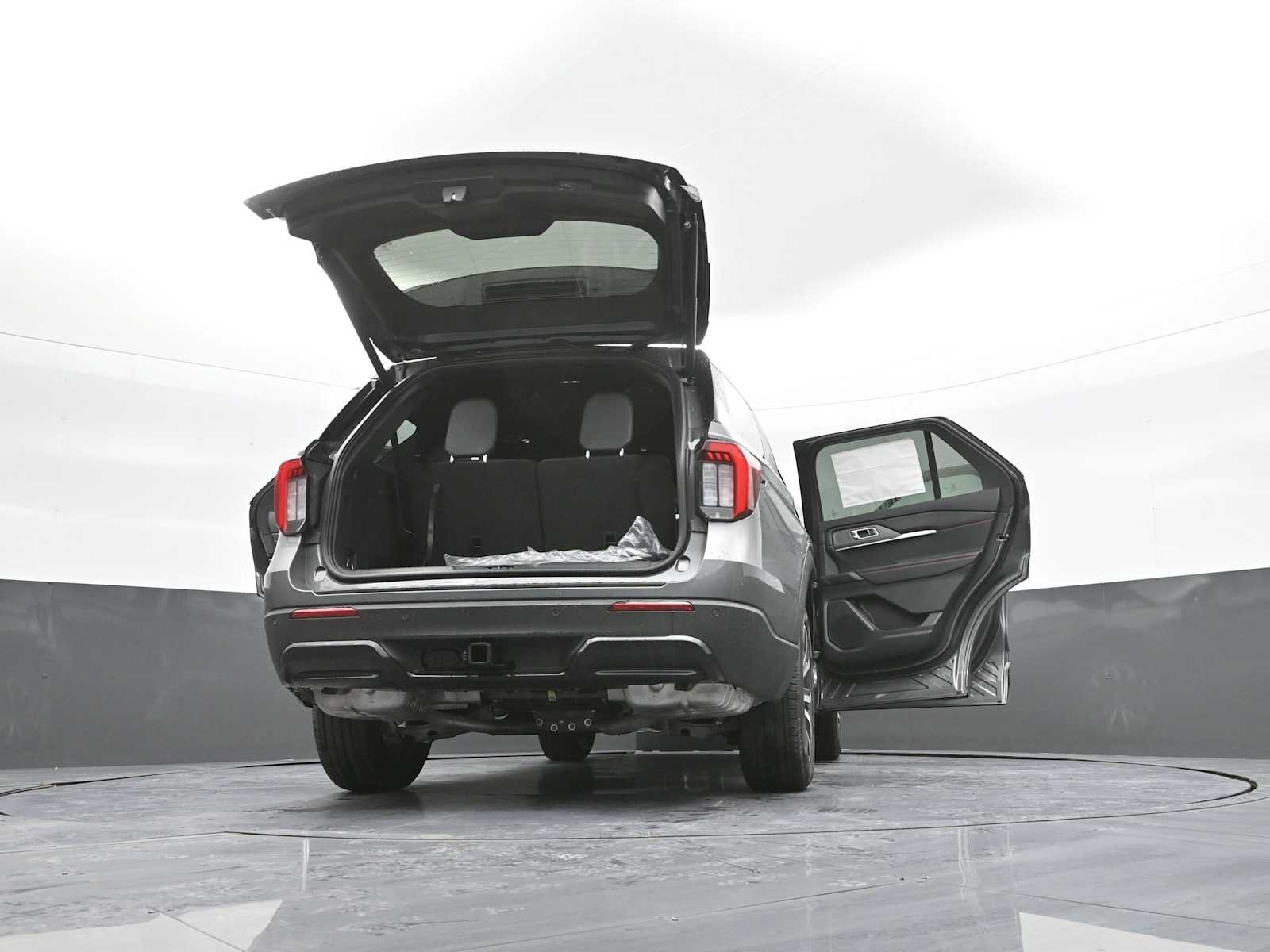 New 2026 Ford Explorer ST-Line AWD/4WD image 74