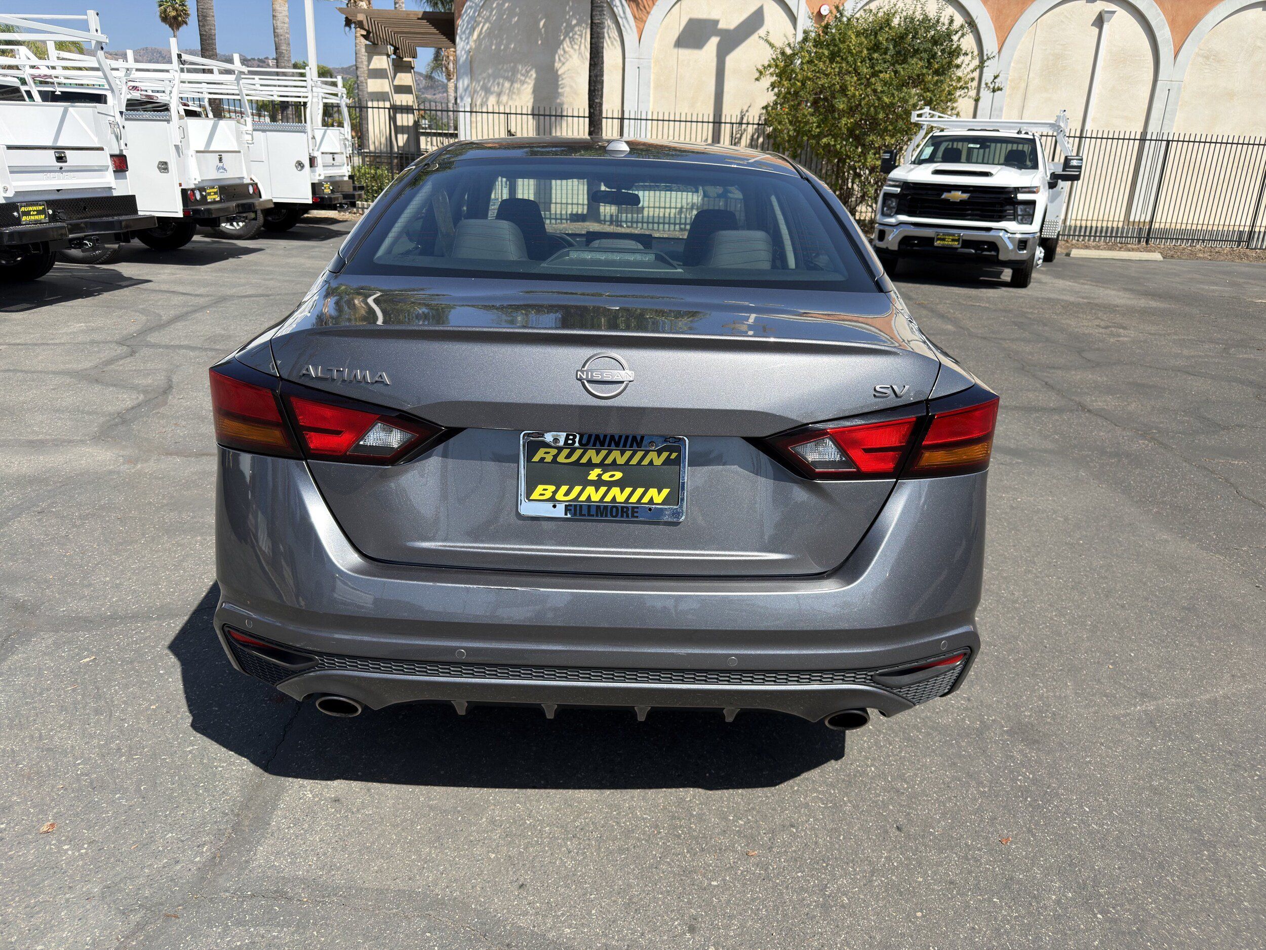 Used 2024 Nissan Altima 2.5 SV w/ SV Premium Package FWD image 7