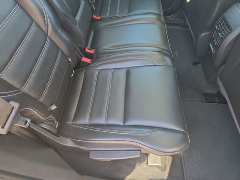 Used 2017 Ford C-MAX Energi SE w/ Equipment Group 402A image 31