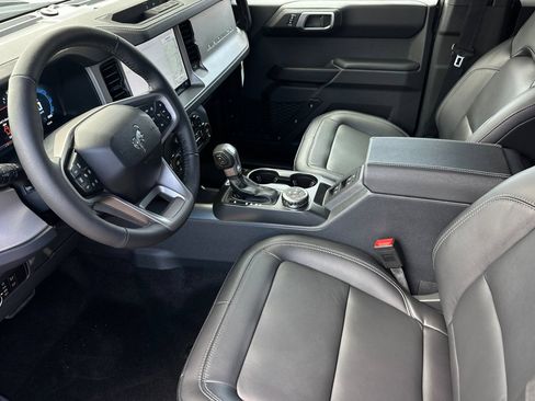 New 2026 Ford Bronco Outer Banks AWD/4WD image 9