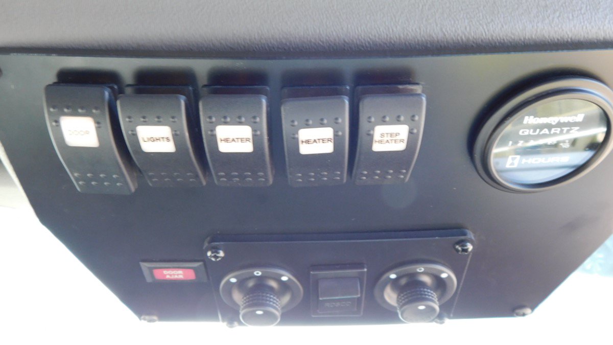 Used 2017 Ford F550 2WD Regular Cab Super Duty w/ XL Value Package image 36