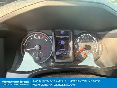 Used 2020 Toyota Tacoma SR w/ SR Convenience Package RWD image 8
