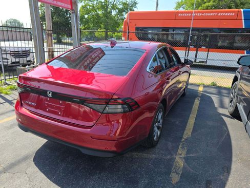 Used 2024 Honda Accord EX image 4