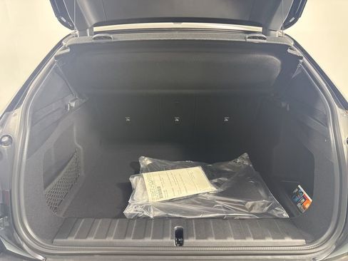 New 2026 BMW X2 xDrive28i w/ Technology Package image 17