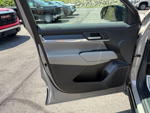 New 2027 GMC Terrain Elevation AWD/4WD image 15