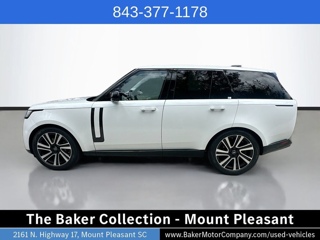 Used 2023 Land Rover Range Rover SE AWD/4WD image 8
