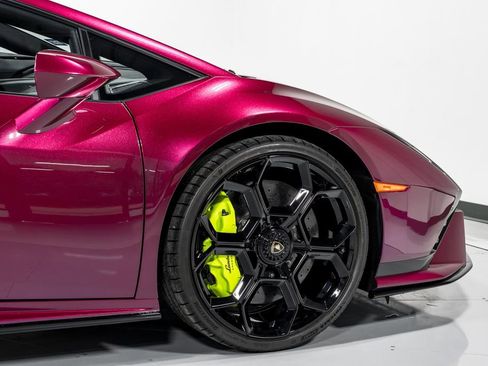 Used 2024 Lamborghini Huracan Tecnica image 46