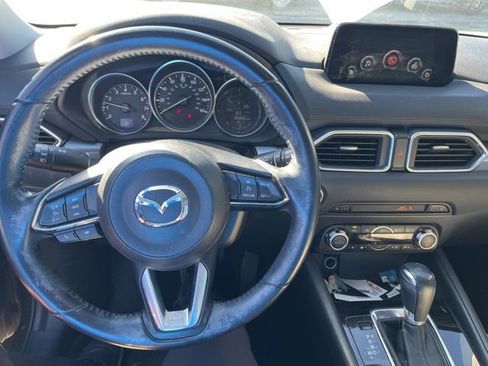 Used 2017 MAZDA CX-5 Touring image 6