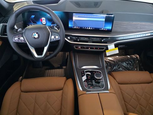 New 2026 BMW X5 xDrive40i AWD/4WD image 11