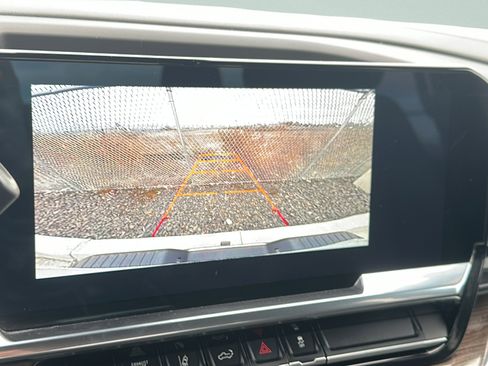 Used 2024 Chevrolet Silverado 2500 LT image 14