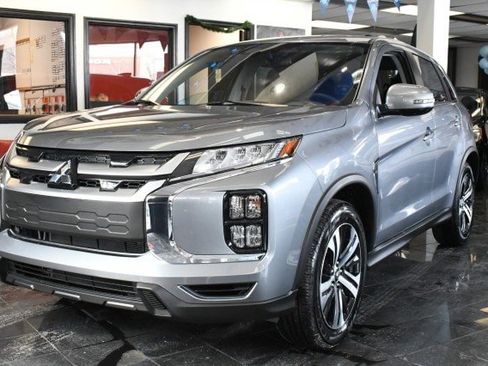 New 2026 Mitsubishi Outlander Sport SE AWD/4WD image 1